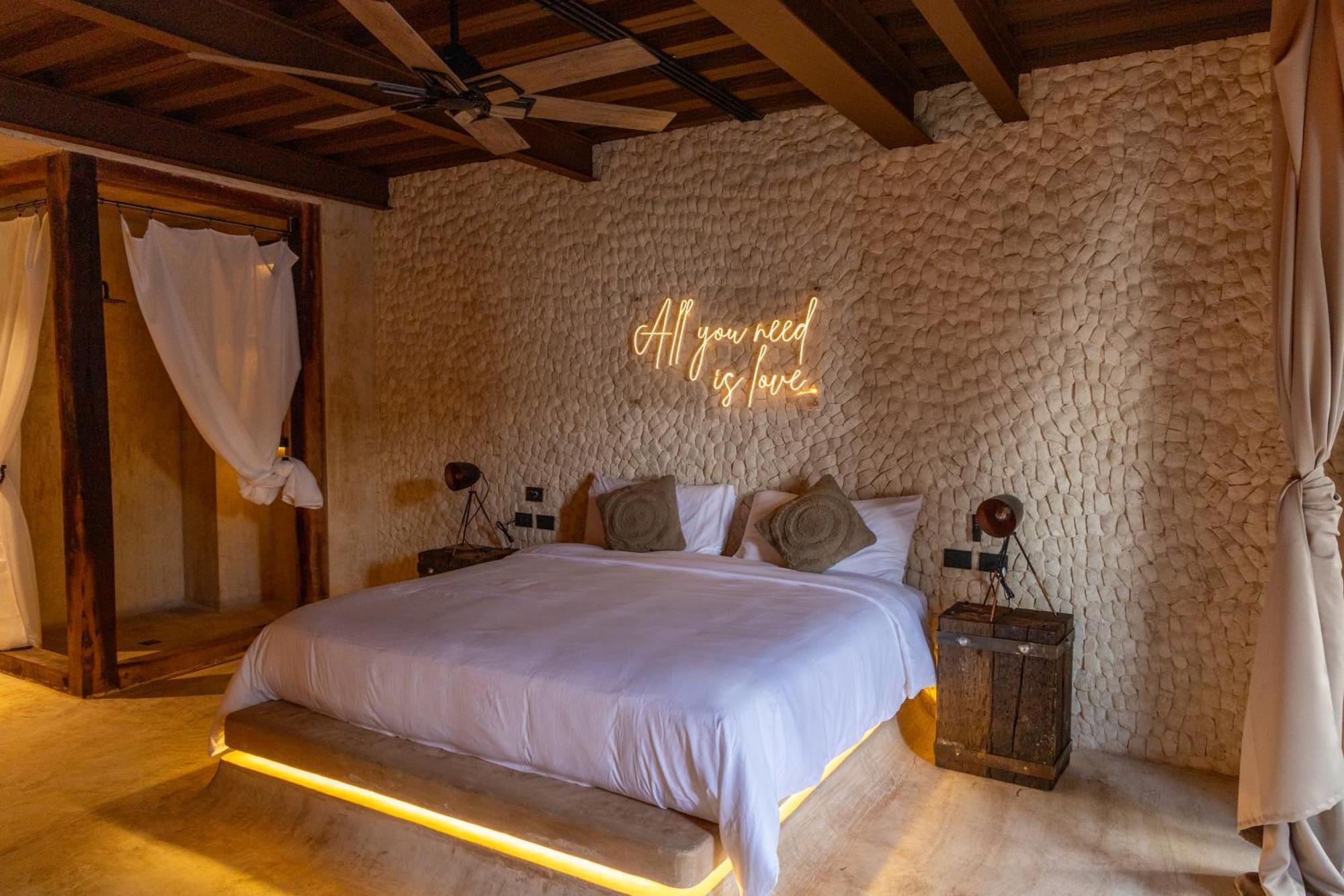 Awa Holbox Hotel Boutique - Beach Front Bagian luar foto