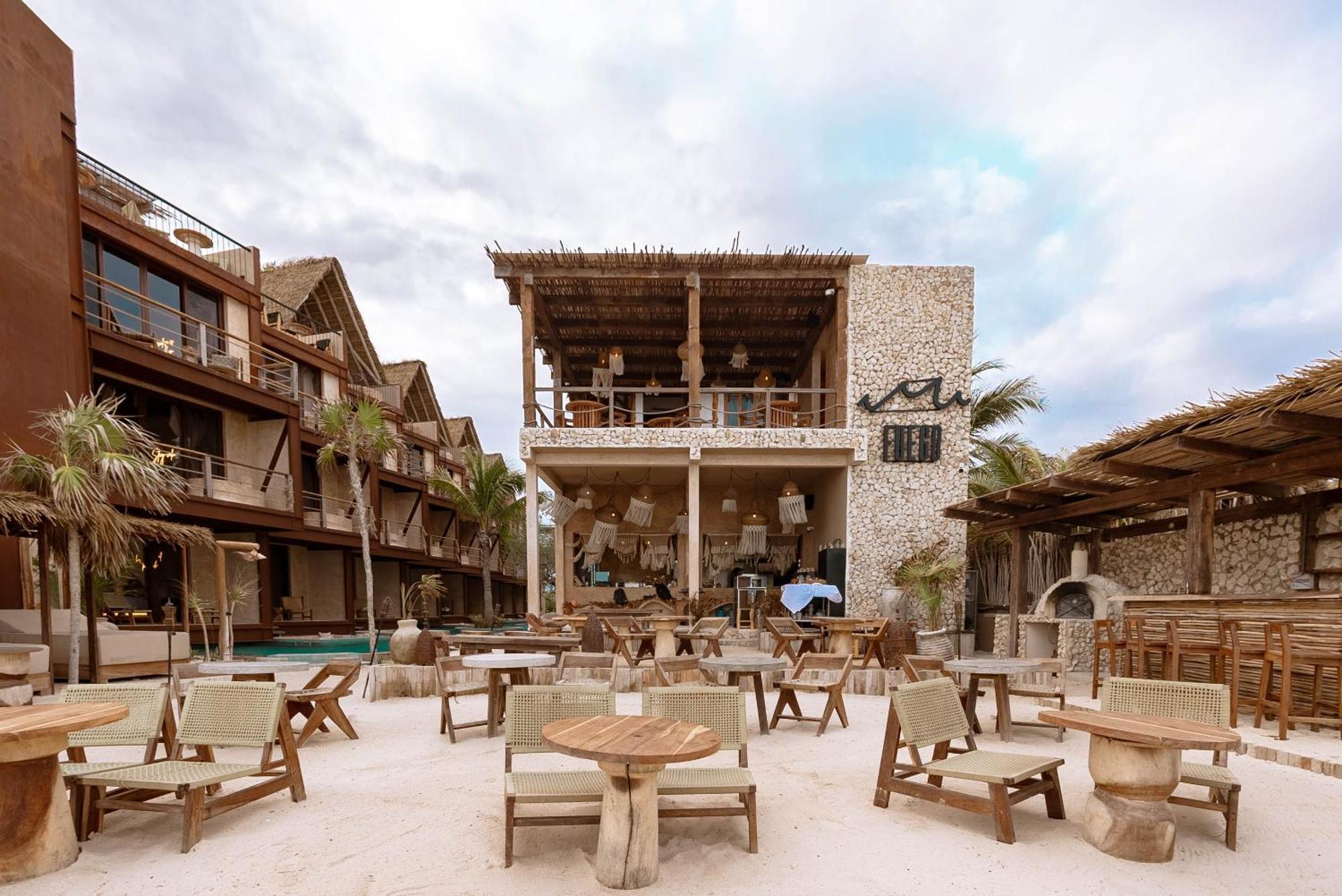 Awa Holbox Hotel Boutique - Beach Front Bagian luar foto