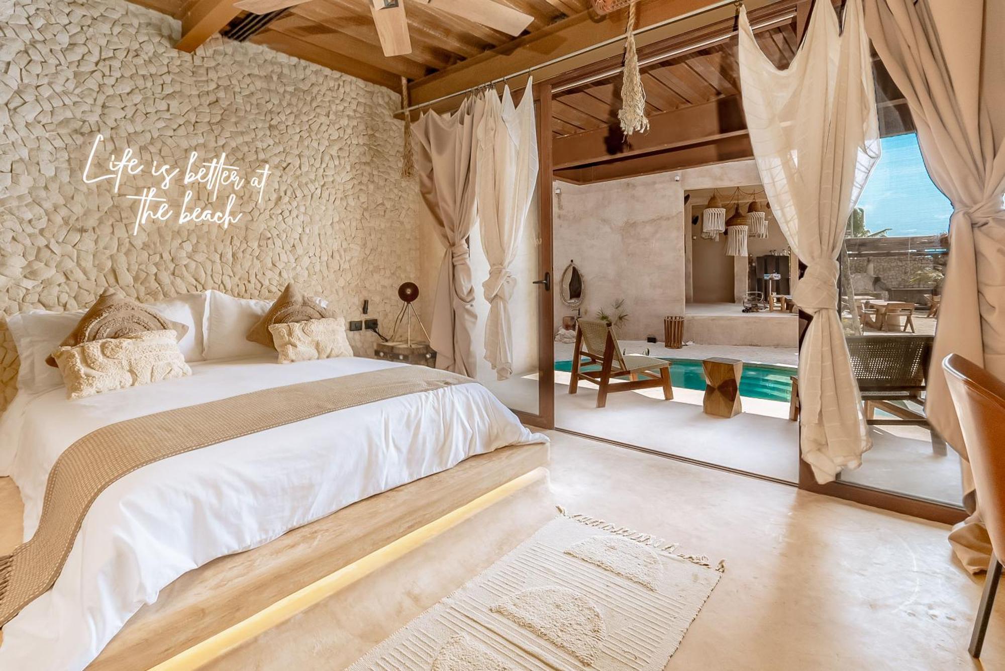 Awa Holbox Hotel Boutique - Beach Front Bagian luar foto