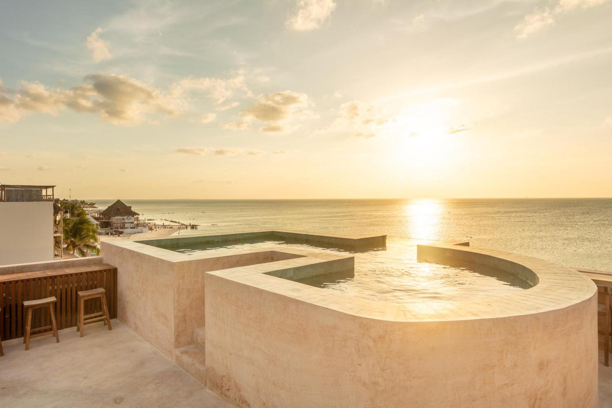 Awa Holbox Hotel Boutique - Beach Front Bagian luar foto
